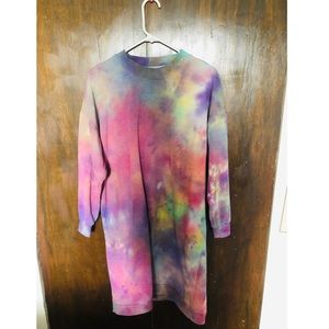 Tie dye pull over